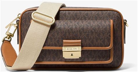 michael kors flight camera bag|Michael Kors bradshaw camera bag.